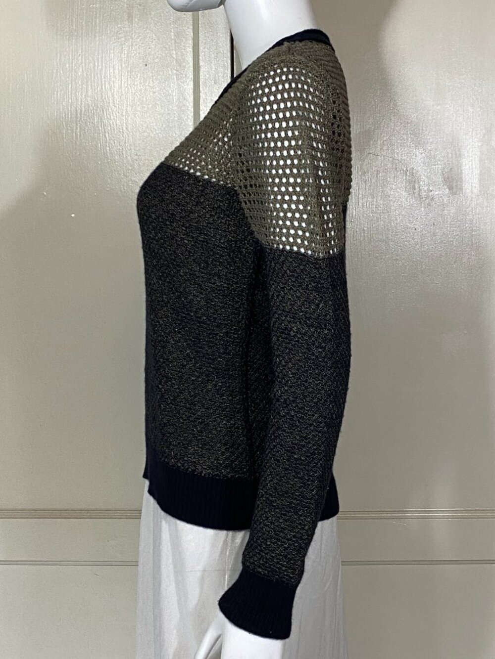 ALLSAINTS Spitalfields Warp Sweater Italian Yarn Metallic Black Gold Sz 8 ($250) - Picture 2 of 9